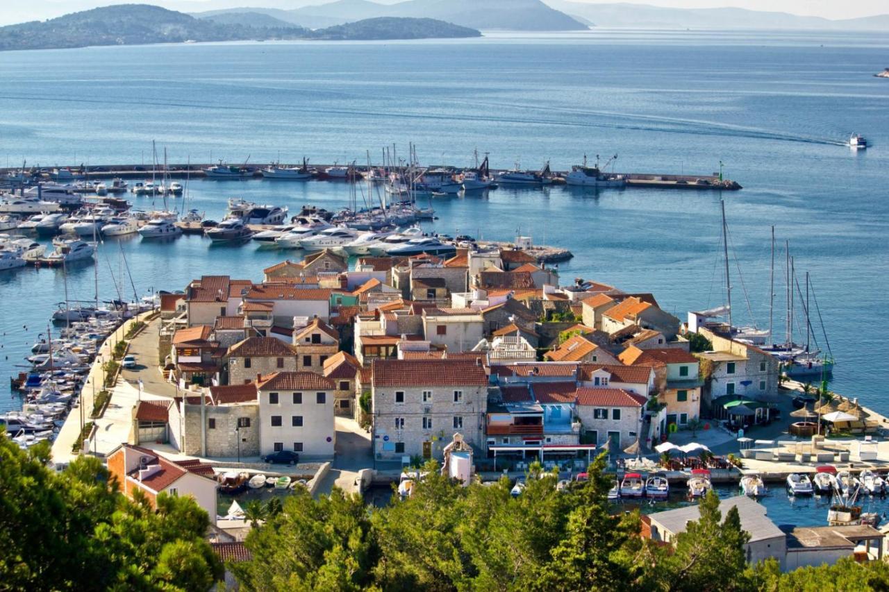 Apartment Plava Plaza Vodice Kültér fotó