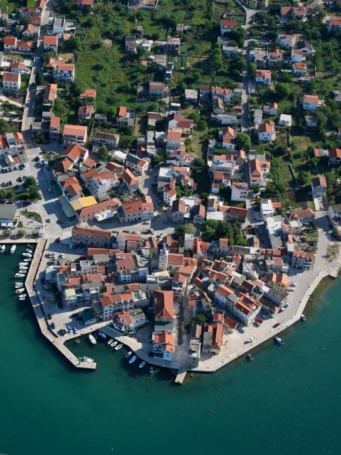 Apartment Plava Plaza Vodice Kültér fotó